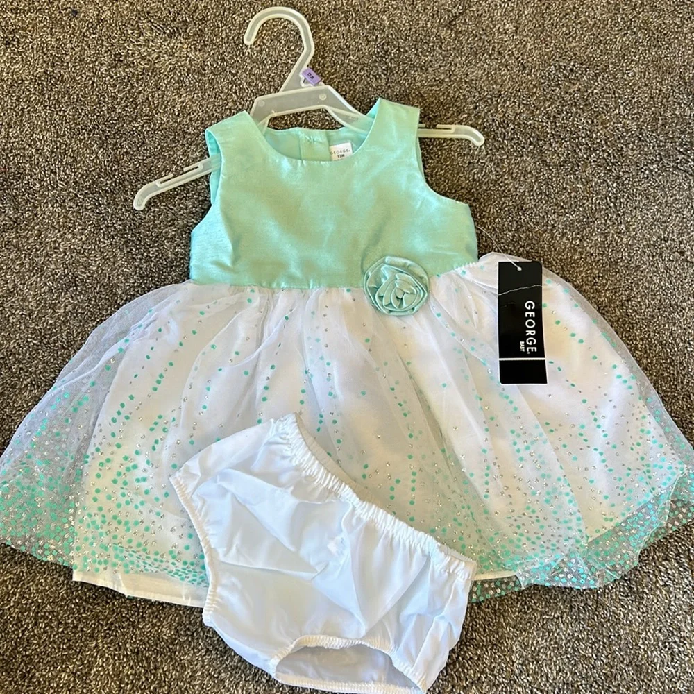 George - Picture 3 of 3